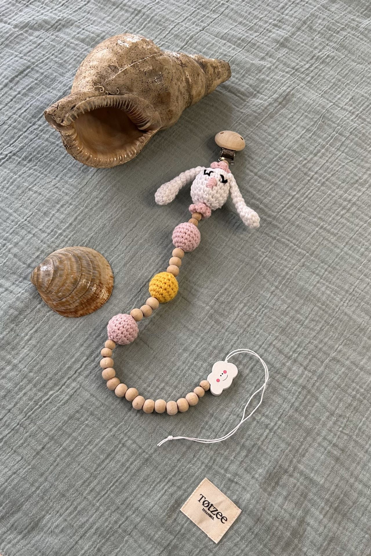 Totzee; Amigurumi Tavşan Emzik Askısı; Amigurumi Rabbit Pacifier Strap