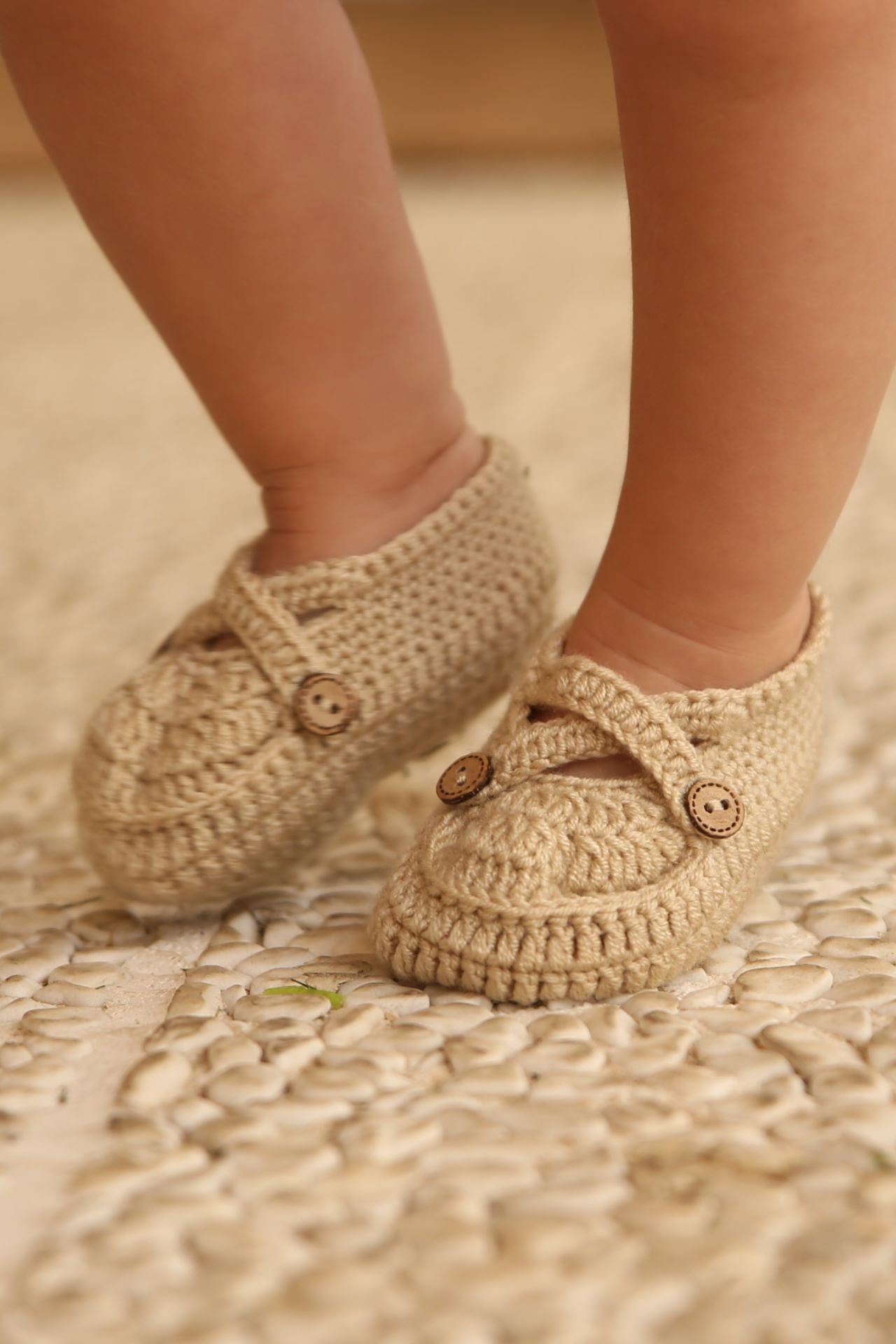 Totzee; Çapraz Şeritli Patik Sahra Beji; Cross Stripped Yarn Booties Saharan Beige