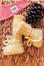 Totzee; Bağcıklı Patik Çorap Bal Köpüğü; Laced Baby Socks Booties Golden Beige