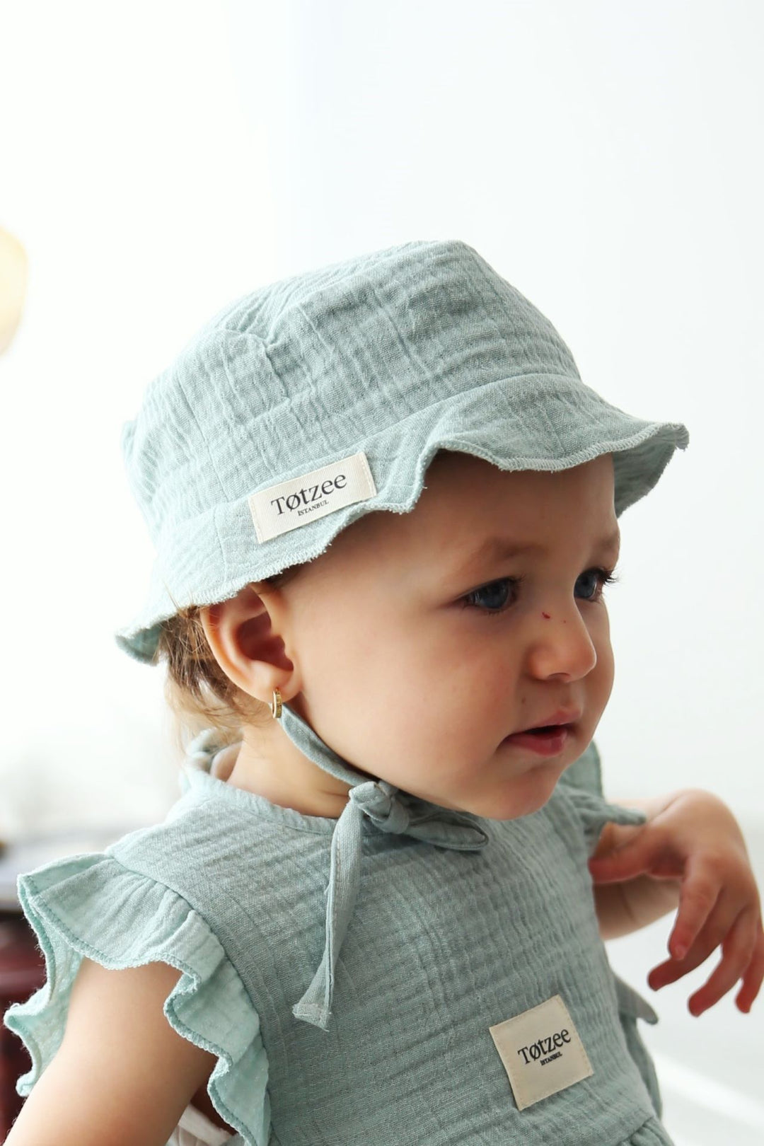 Totzee; Müslin Bucket Bağcıklı Şapka Camgöbeği; Muslin Bucket Lace Up Hat Cyan