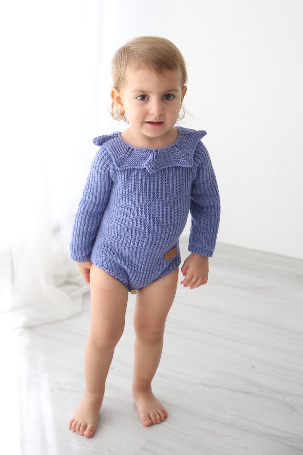 Totzee; Organik El Örgüsü Yakalı Body Orkide Mavisi; Organic Hand-Knitted Collared Body Orchid Blue