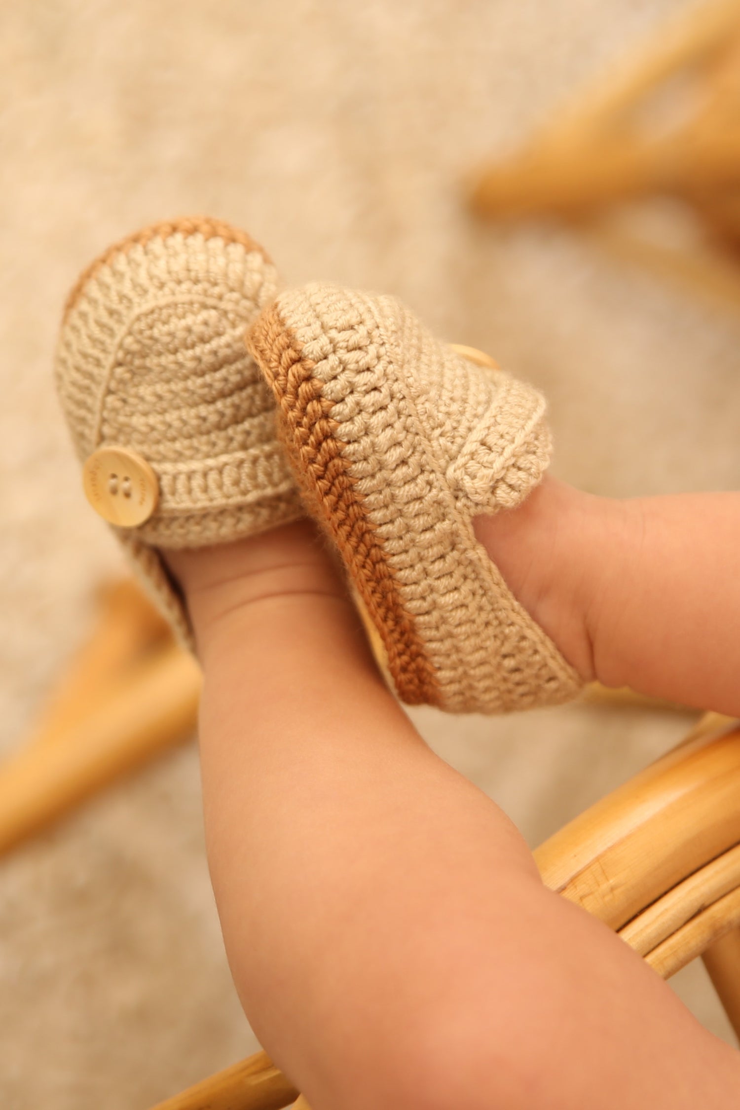 Totzee; Yandan Düğmeli Patik Bej & Kahverengi; Side Buttoned Yarn Booties Beige & Brown